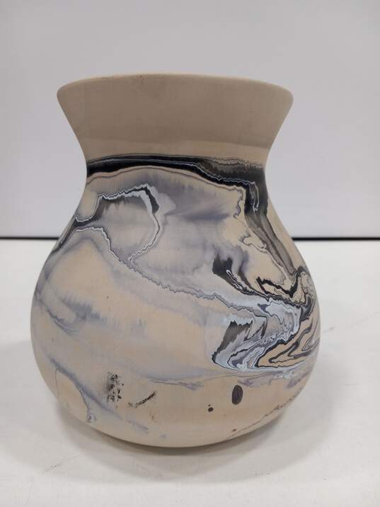 Nemadji Pottery Vase image number 1