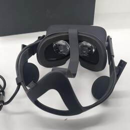 Oculus Rift VR Headset (2016) alternative image