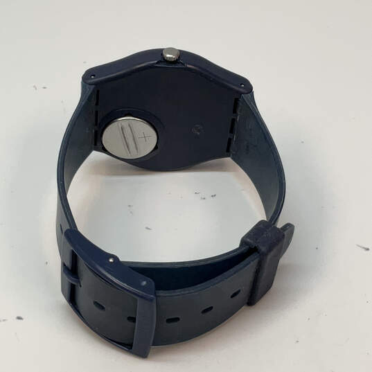 Designer Swatch Blue Adjustable Strap Round Dail Classic Analog Wristwatch image number 4