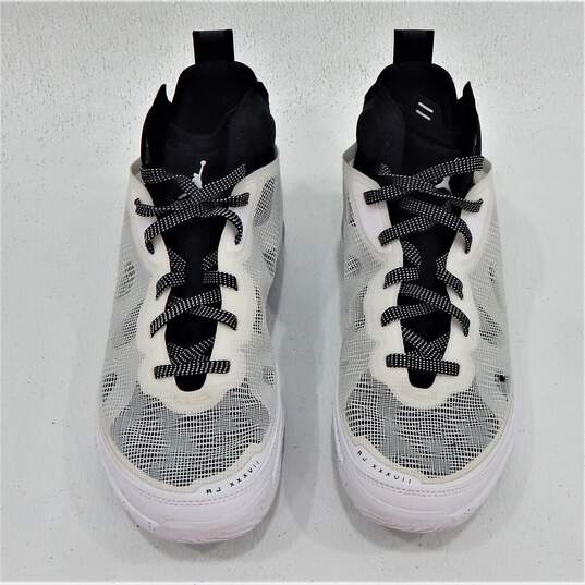 Jordan 37 Oreo Men's Shoes Size 10.5 image number 4