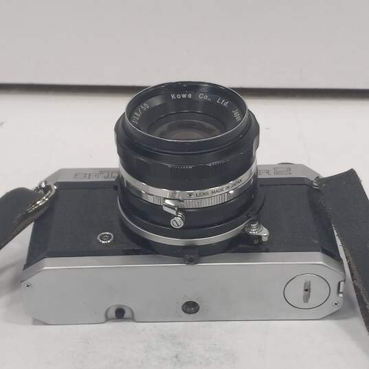 Kowa Set R2 SLR Film Camera For Parts/Repairs image number 5