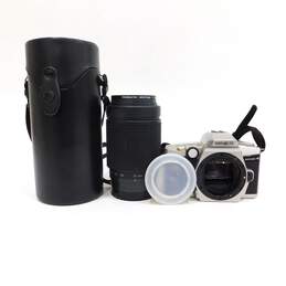 Minolta Maxxum 4 SLR 35mm Film Camera W/ Lens