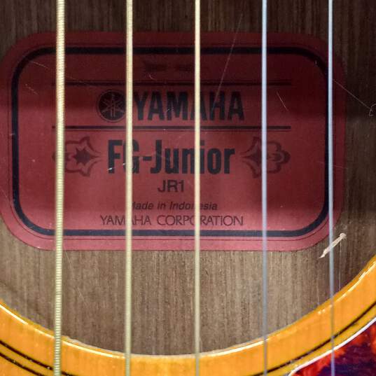 Yamaha FG-Junior JR1 Acoustic Guitar In Case image number 4