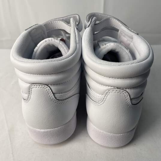Reebok Womens White Classic High Top Sneakers Size 7.5 IOB image number 2