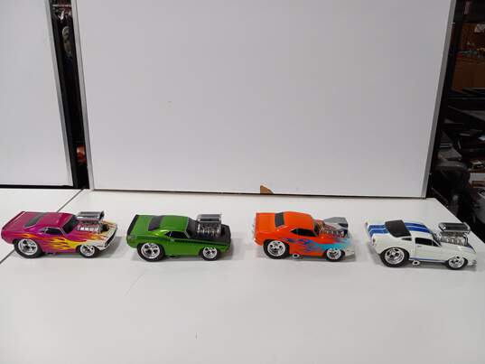 2000 Funline Muscle Machines Assorted Toy Cars image number 4