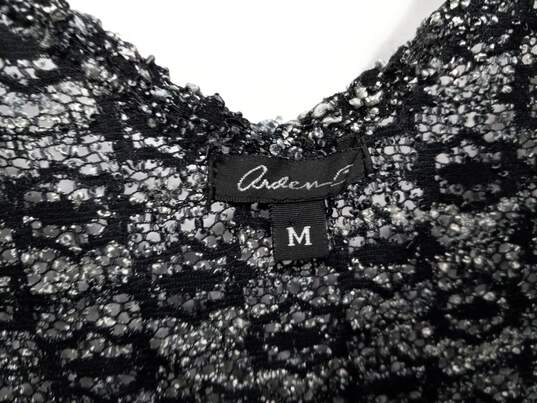 Women's Black/White Stretch Blouse Size M image number 3