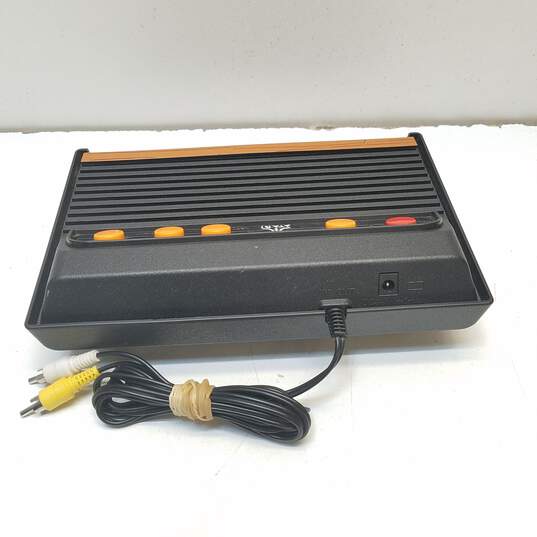 Atari Flashback 6 Classic Game Console image number 1