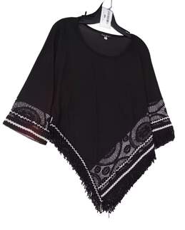Womens Black White Fringe 3/4 Sleeve Round Neck Poncho Sweater Size Medium alternative image