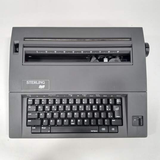 Vintage Smith Corona SCM Sterling Electric Typewriter Model  IOB5B-1 With Fil Ribbons And Lift-Off Tapes In Box image number 3