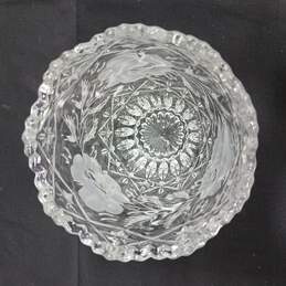 Etched Crystal Vase alternative image