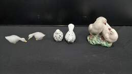 Bundle of 5 Assorted Ceramic Bird Figurines alternative image