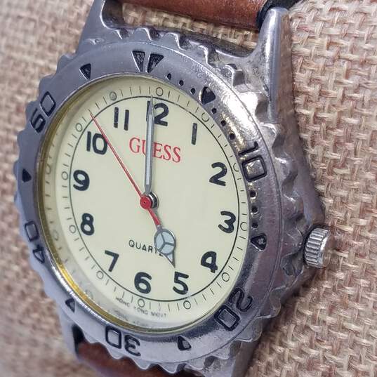 Guess 36mm Case Vintage Stainless Steel Watch image number 3