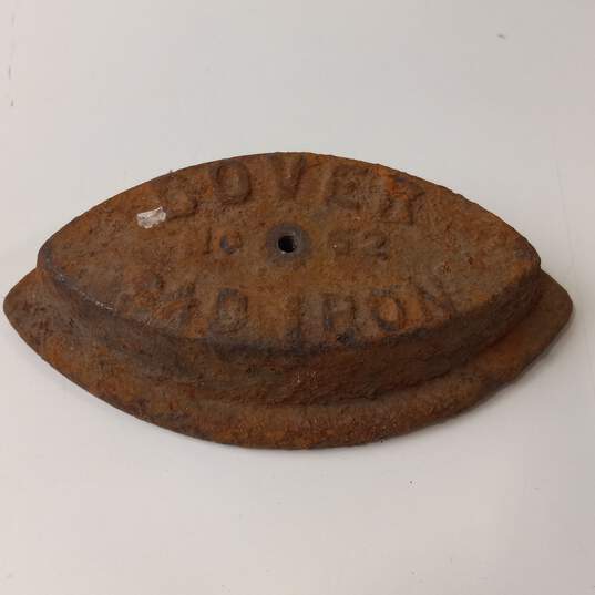 Vintage Dover No. 62 Sad Iron, 6 1/2" Long image number 2