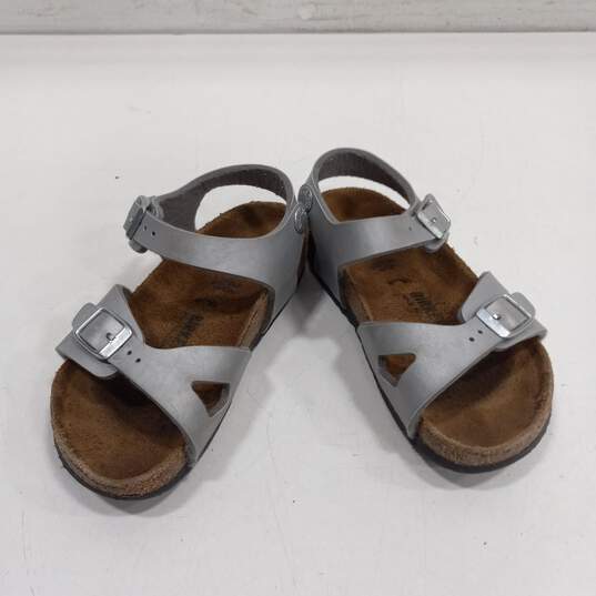 Birkenstock Girls Silver Sandals Size 26 image number 1
