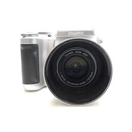 Fujifilm S3000 | 3.2MP Digital Camera