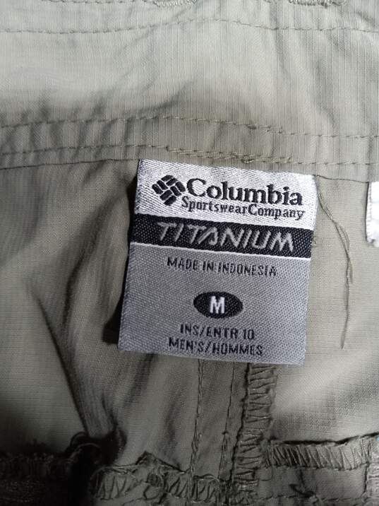 Men’s Columbia Titanium Cargo Shorts Sz M image number 2