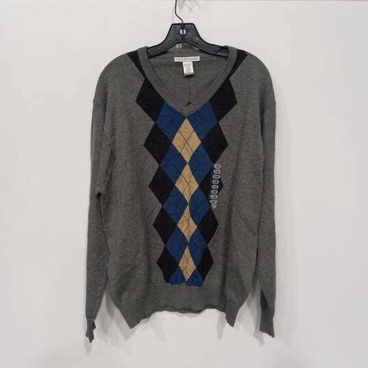 Geoffrey Beene Men's Gray Argyle V-Neck Sweater Size XXL NWT image number 1