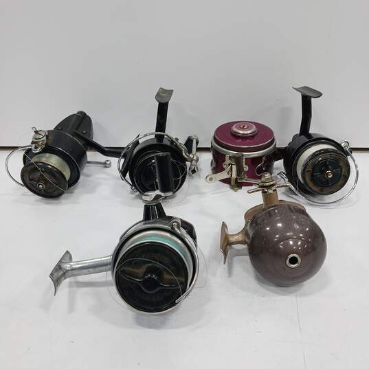 Buy the 7pc. Vintage Lot of Assorted Fishing Reels with Tackle Bag