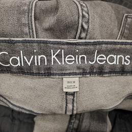 Calvin Klein Men Gray Washed Skinny Jeans Sz 30 NWT