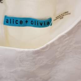 Alice + Olivia Women White Shirt M (WT)