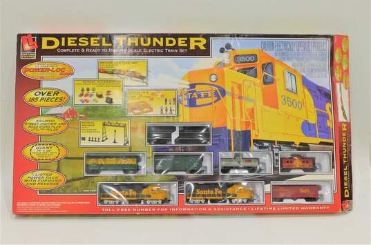 Vintage Life-Like Trains HO Diesel Thunder Electric Train Set IOB image number 1