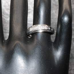 14K White Gold Diamond & Moissanite Accent Ring Band Size 6.5 - 3.3g