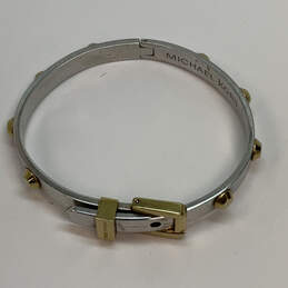 Designer Michael Kors Two-Tone Hinged Buckle Round Shape Bangle Bracelet alternative image