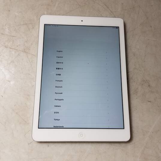 Buy the Apple iPad Air Wi-Fi Only Model A1474 | GoodwillFinds