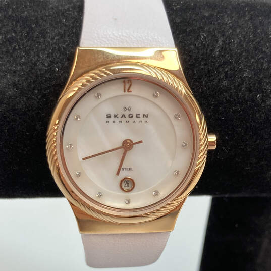 Designer Skagen Gold-Tone White Dial Adjustable Strap Analog Wristwatch image number 1