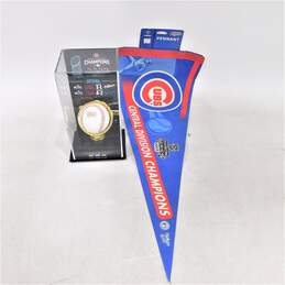 Chicago Cubs 3-Time World Series Champs Commemorative Baseball In Case W/ Pennant Flag