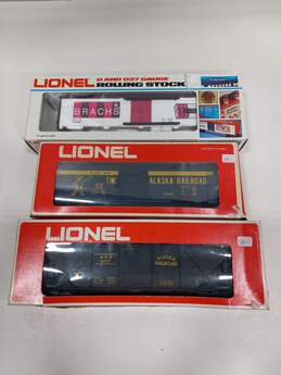 Bundle of 3 Lionel Train Accessories Box Cars