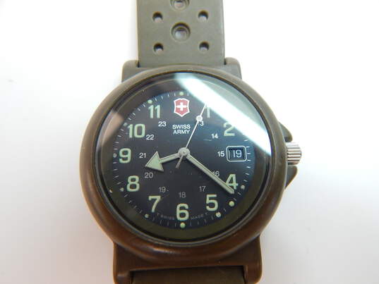 Swiss Army Brand Black & Brown Men's Watches 72.7g image number 3