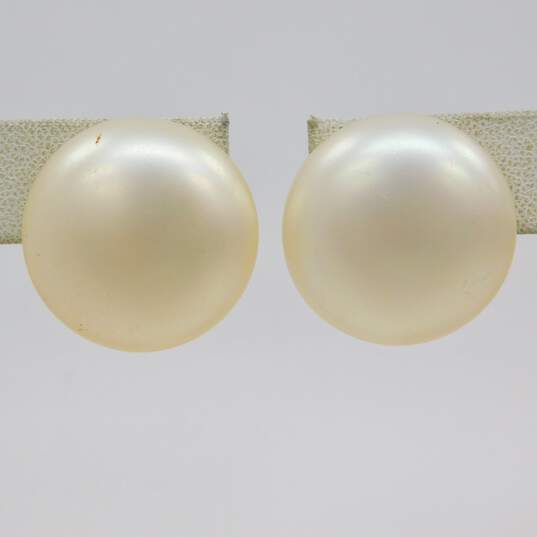 Vintage Marvella & Fashion Faux Pearl Clip-On Earrings & Brushed Silver Tone Necklace 57.6g image number 2