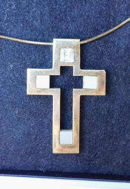 Wedgwood 925 Blue Topaz Ceramic Cross Pendant Necklace With Box 288.7g alternative image