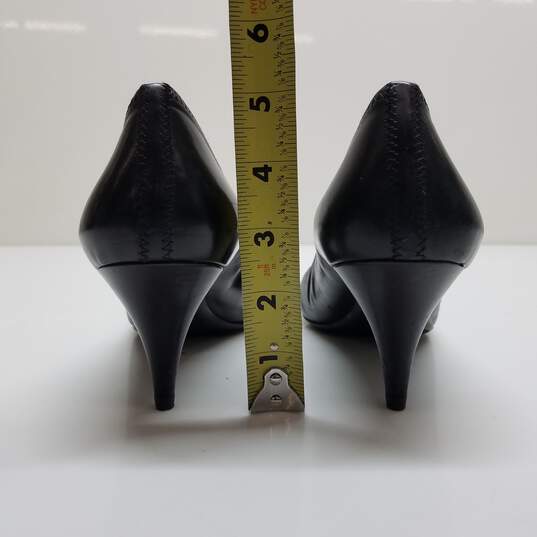 AUTHENTICATED WMNS PRADA CLASSIC PUMPS SIZE 39.5 image number 5