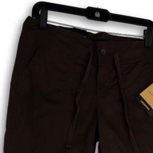 NWT Womens Brown Flat Front Cargo Pockets Stretch Capri Pants Size 4 image number 4