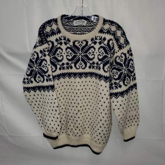 Genuine Hand-Knits From Norway Pullover Sweater No Size image number 1