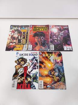 Bundle of Thirteen Assorted DC Suicide Squad Comic Books alternative image