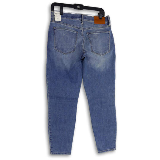 NWT Womens Blue Denim Medium Wash Mid Rise Skinny Leg Jeans Size 10/30 image number 2
