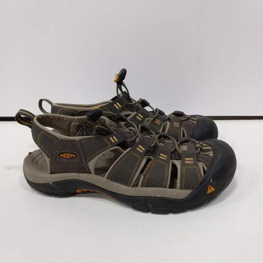 Keen Men's Gray Activewear Sandals Size 10.5 image number 2