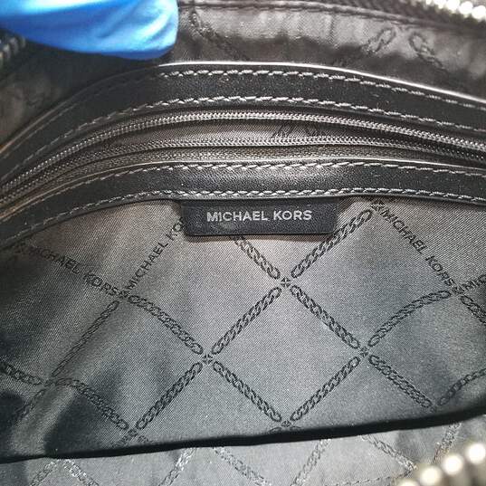 Michael Kors Black Leather Trisha Crossbody Bag image number 6