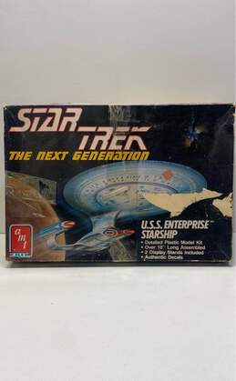 U.S.S. Enterprise Starship Model Kit Amt Ertl Grey Star Trek The Next Gen.