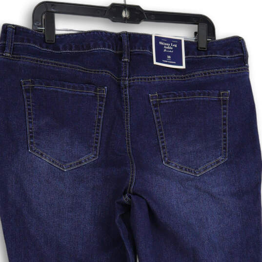 NWT Womens Blue Denim Tummy Slimming Skinny Leg Ankle Jeans Size 16 image number 4