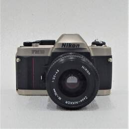 Nikon FM10 35mm SLR Film Camera w/ Nikkor 35-70mm Lens alternative image