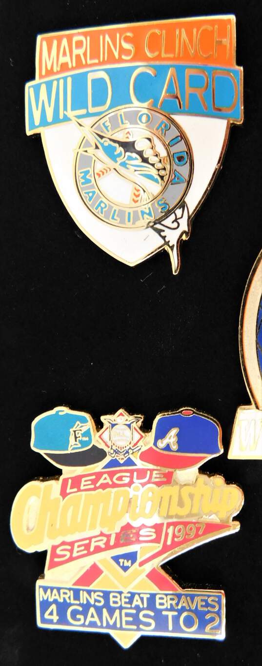 Florida Marlins 1997 World Series Champions Limited Edition Pin Set image number 5