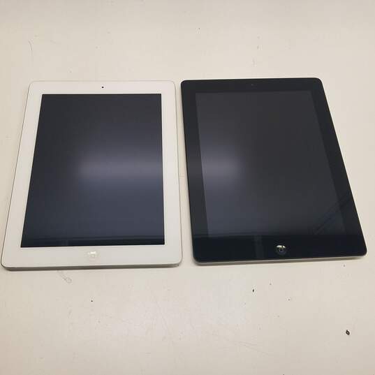 Apple iPad (A1416 & A1430) - Lot of 2 (For Parts Only) image number 1