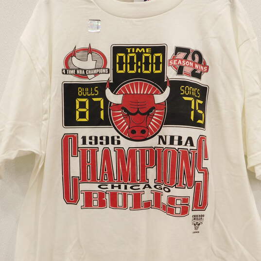 Buy the Vintage 1996 Chicago Bulls NBA Champions Logo Athletics Shirt -  Size L NWT