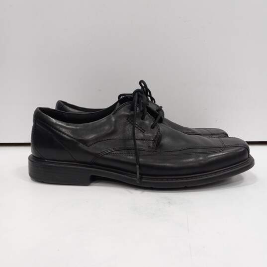 Clarks Men's Black Leather Dress Shoes Size 9M image number 3
