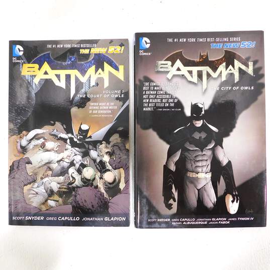 DC 2010 Modern Age Batman: New 52 Graphic Novel Lot image number 2