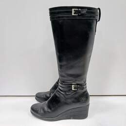 Ugg Women's Black Leather Boots Size 9